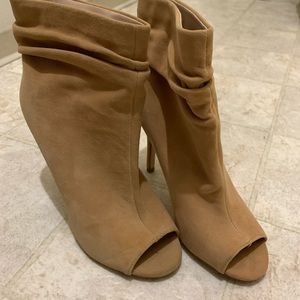 Aldo tan suede heel booties